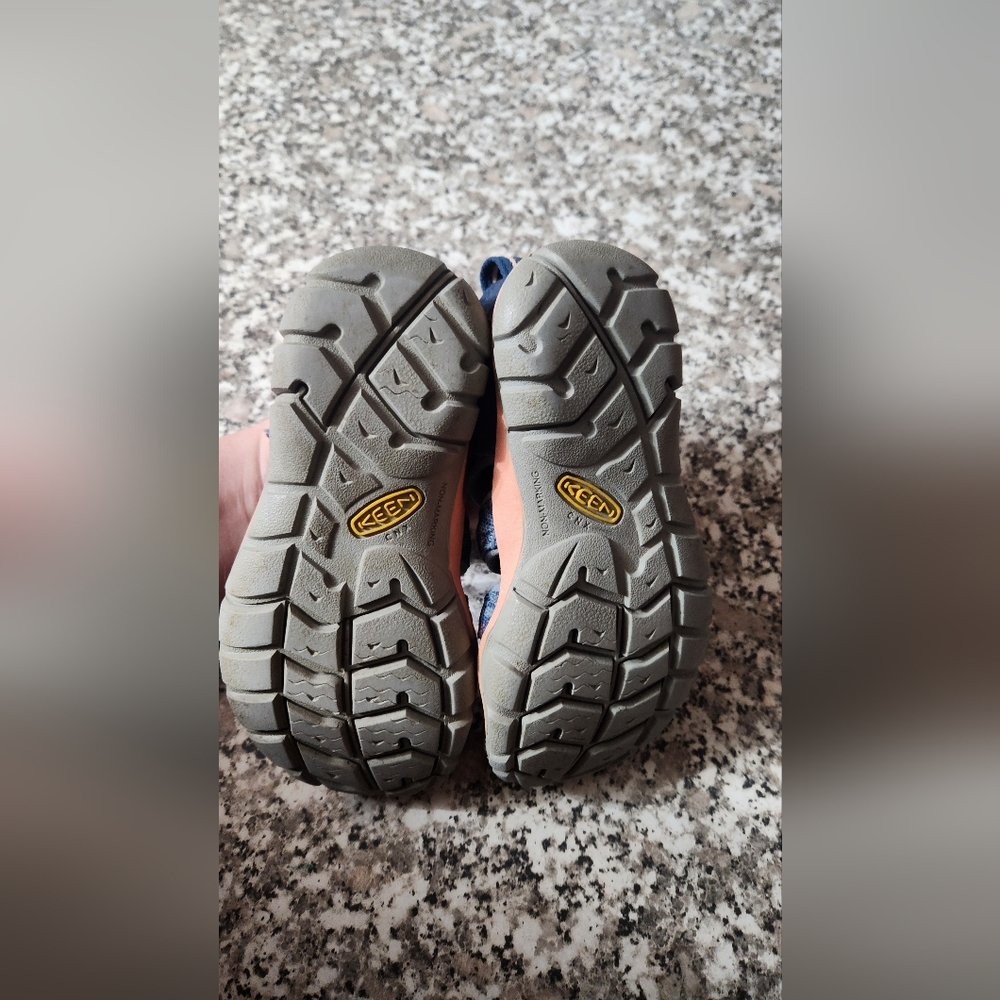 Keen Blue and Pink Sport Sandals with Protective Toe Cap - Picture 3 of 5